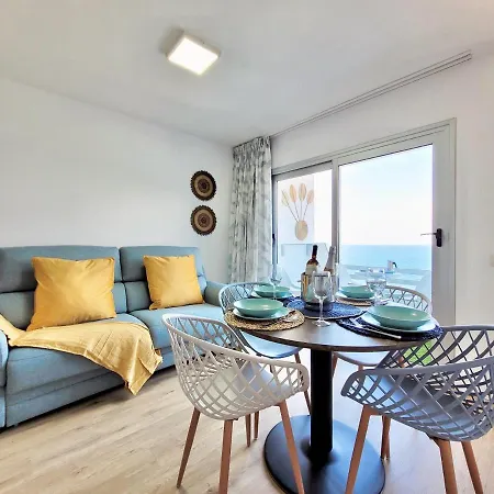 Coastal Vibe Apartment