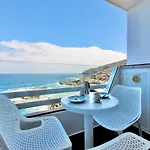 Coastal Vibe